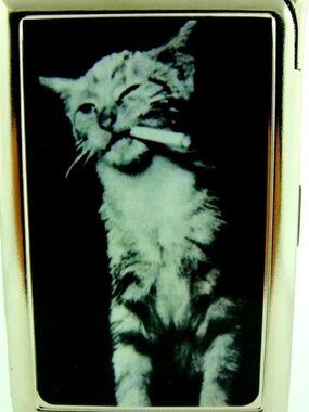 Premium Cat Smoking Joint Cigarette case W/Built in Butane lighter Kings & 100's
